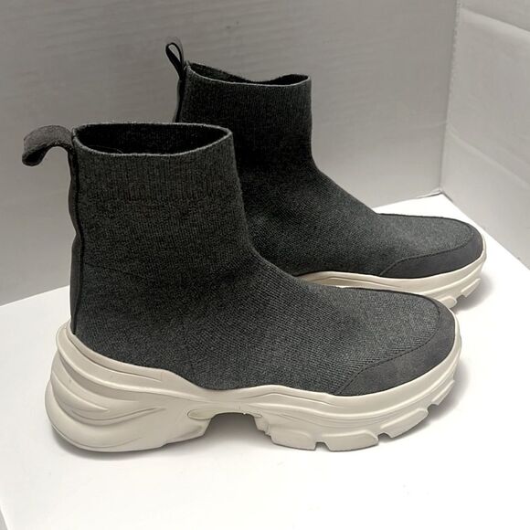 ZARA Sock Knit Sneakers Women’s Sz 8 Gray Stretch Comfy 2.5” Heel Chunky Booties - Picture 7 of 12